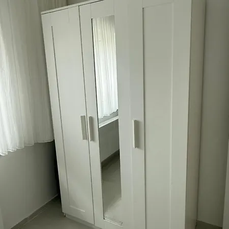 דירה Beautiful House &parking Space