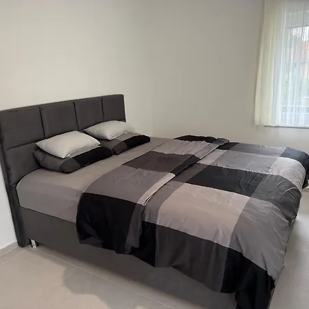 דירה Beautiful House &parking Space