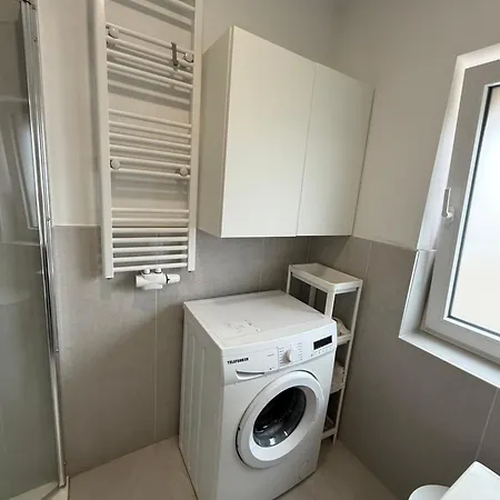 דירה Beautiful House &parking Space ליובן